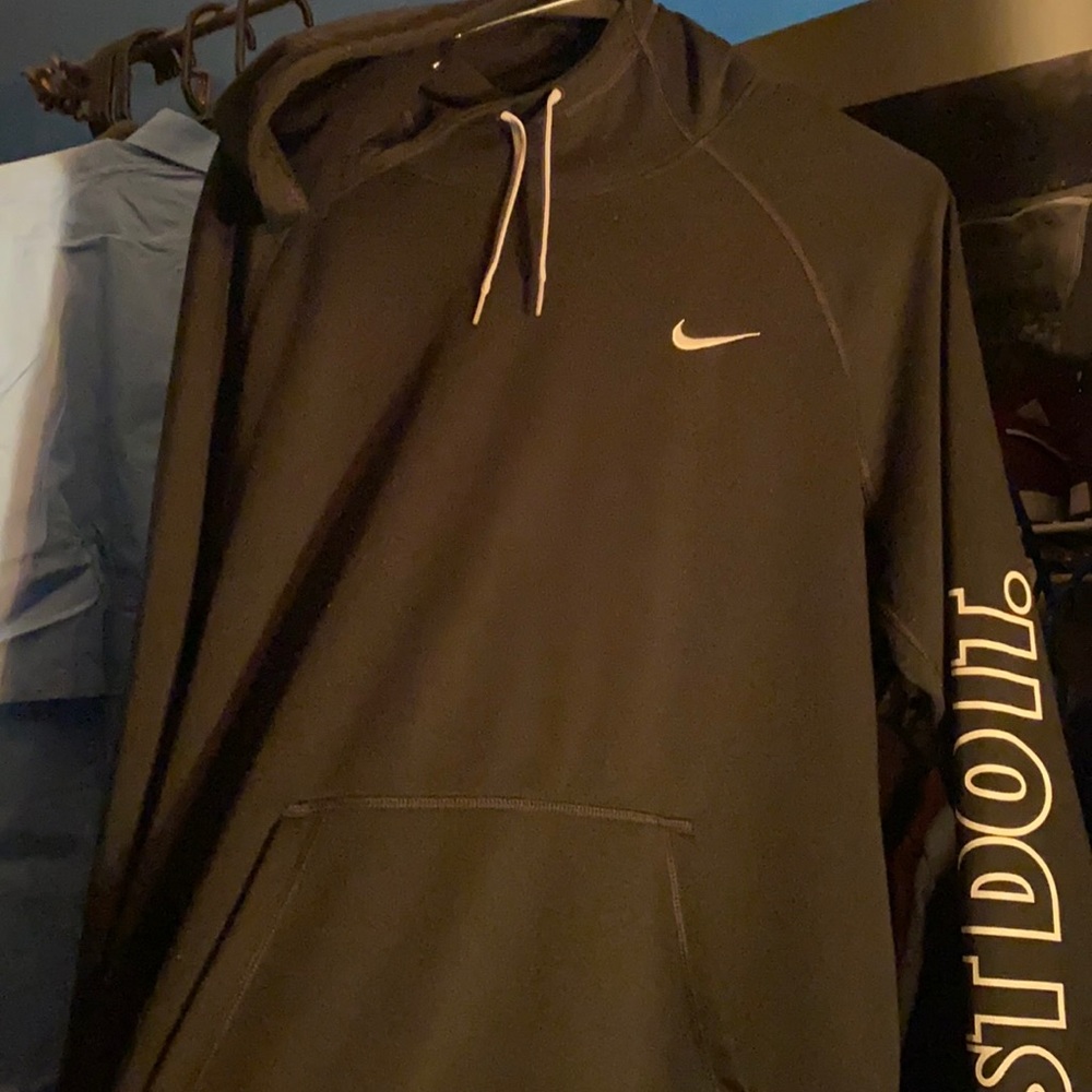 Nike dry fit hoodie